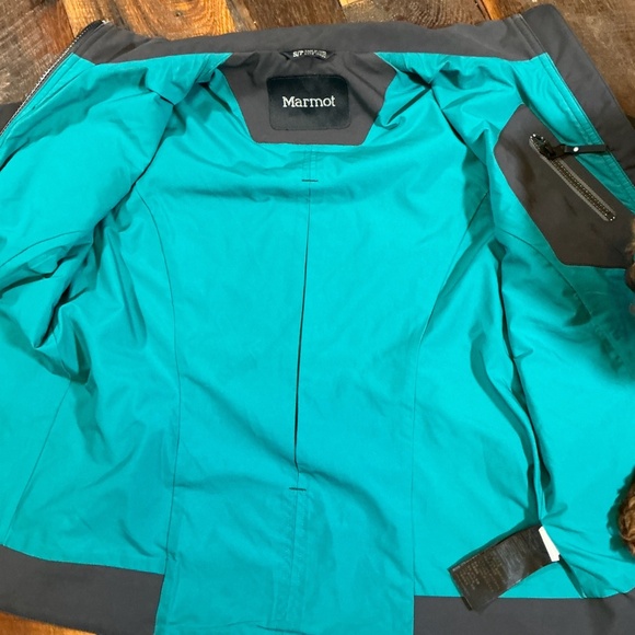 Marmot Women’s Gray Softshell Jacket Size Small Water-Resistant Lightweight Zip - Picture 3 of 15